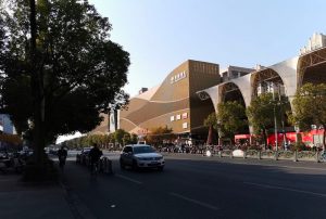 殷高西路商業(yè)廣場縮略圖